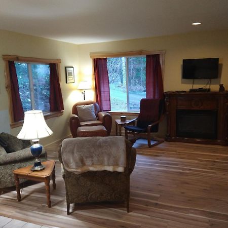 Hall Creek Cabin باكوود المظهر الخارجي الصورة