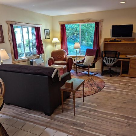 Hall Creek Cabin باكوود المظهر الخارجي الصورة