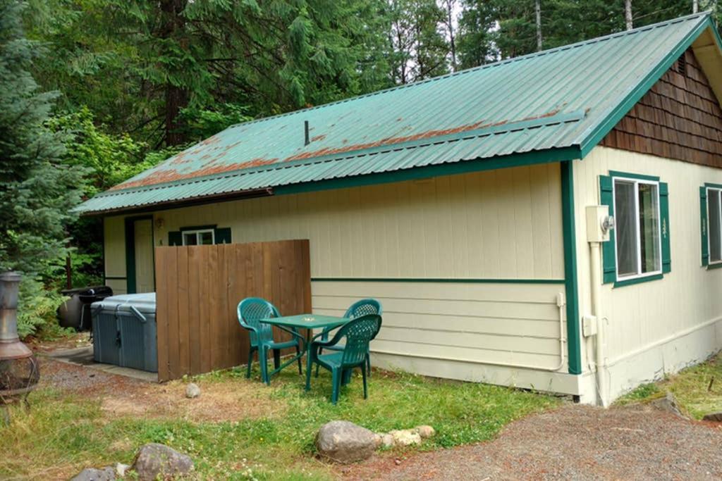 Hall Creek Cabin باكوود المظهر الخارجي الصورة